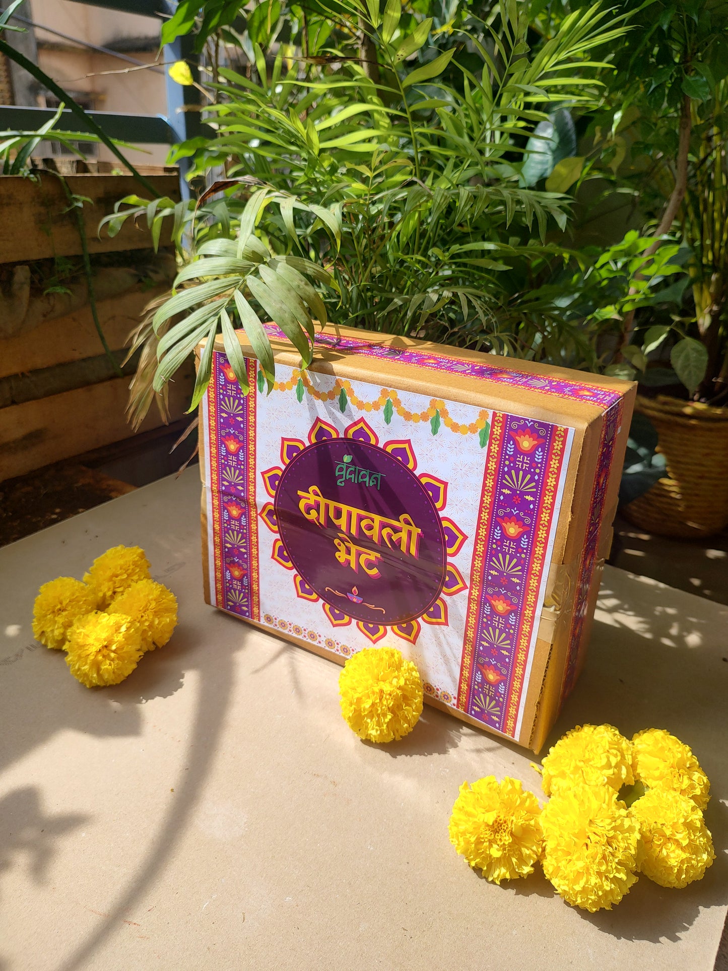 A Deepawali Bhet (A Diwali Gift Box)